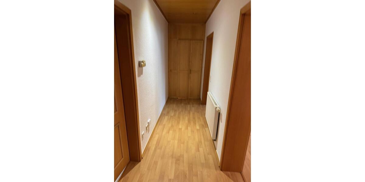 Etagenwohnung Sande - 25 Zimmer, 68 m&sup2;, 540&euro; | Angebot:25052266