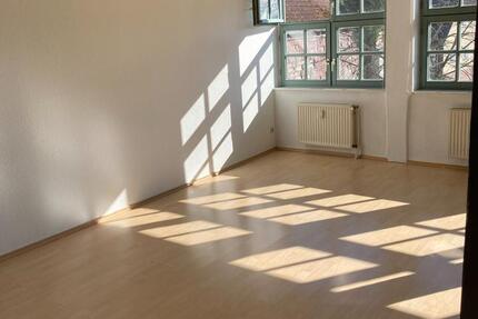 Wohnung Holzminden - 2 Zimmer, 80 m&sup2;, 550&euro; | Angebot:25322274
