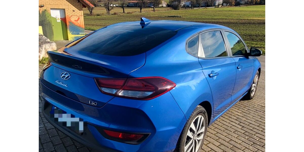 Hyundai i30 39.000 km 15.800 &euro; Reutlingen 72760