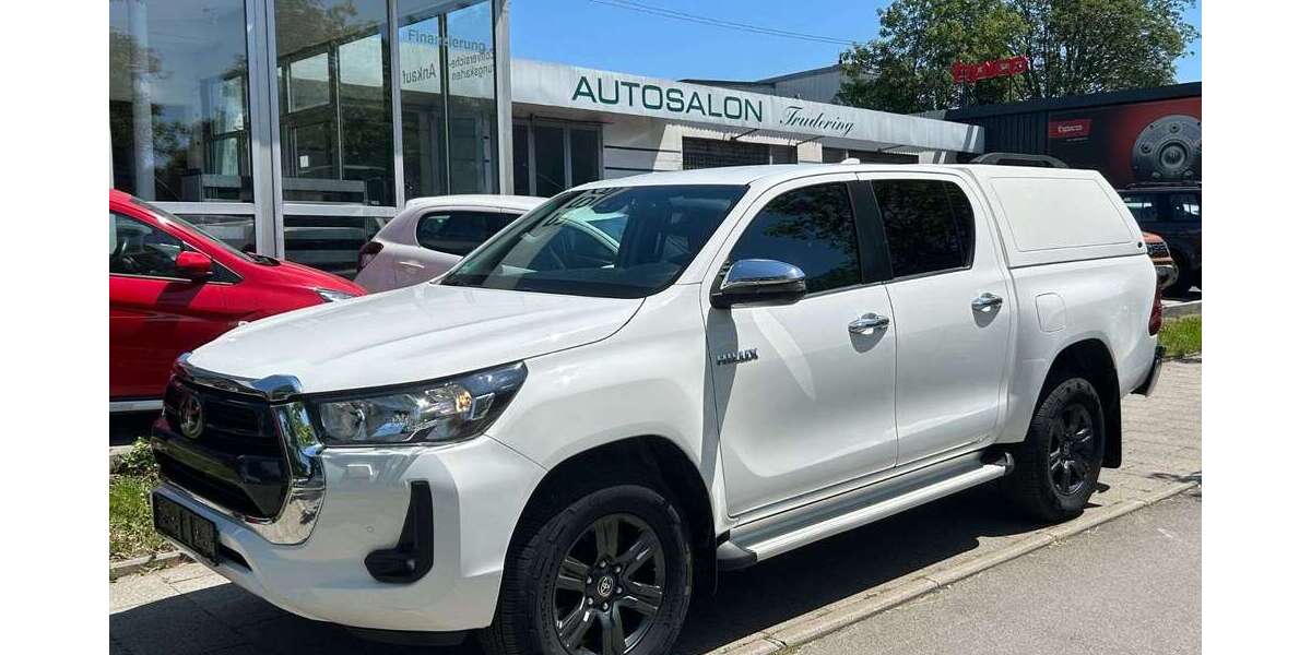 Toyota Hilux 157.242 km 32.990 &euro; München 81825