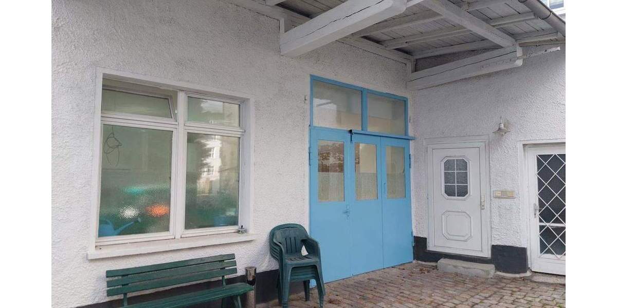 Mehrfamilienhaus, Wohnhaus Sachsen - Limbach-Oberfrohna Limbach-Oberfrohna - 3 Zimmer, 77 m&sup2;, 480&euro; | Angebot:25319589