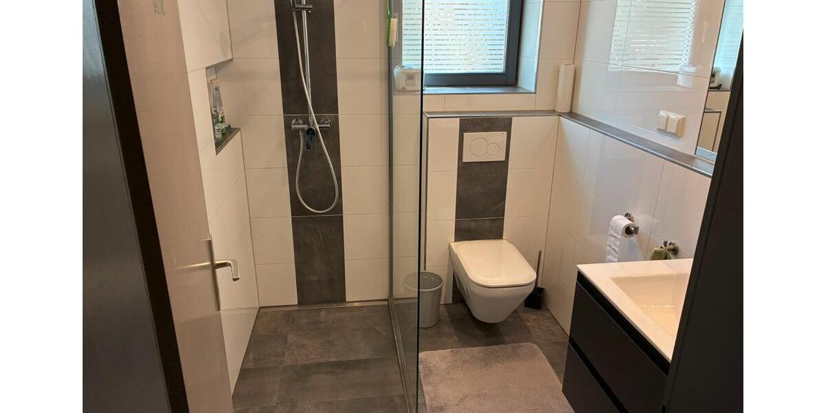 Einfamilienhaus Bad Hersfeld - 9 Zimmer, 180 m&sup2;, 299.000&euro; | Angebot:26926526