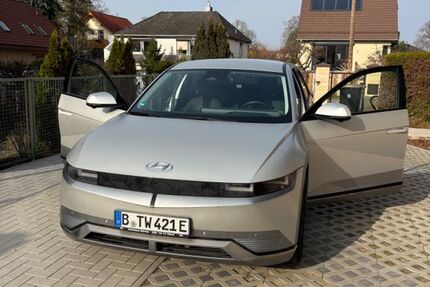 Hyundai IONIQ 5 8.250 km 27.965 &euro; Berlin 10407