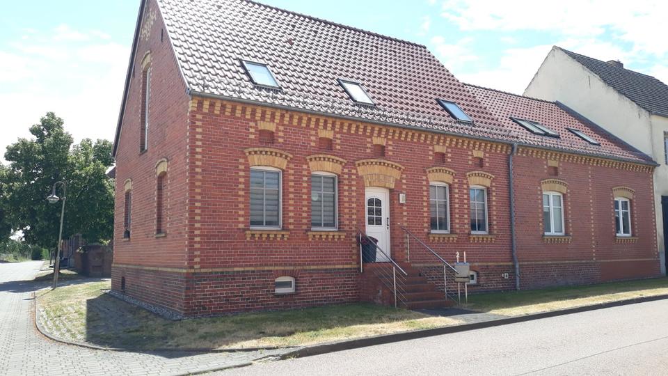 Mehrfamilienhaus, Wohnhaus Coswig (Anhalt) - 8 Zimmer, 245 m&sup2;, 350.000&euro; | Angebot:22453578