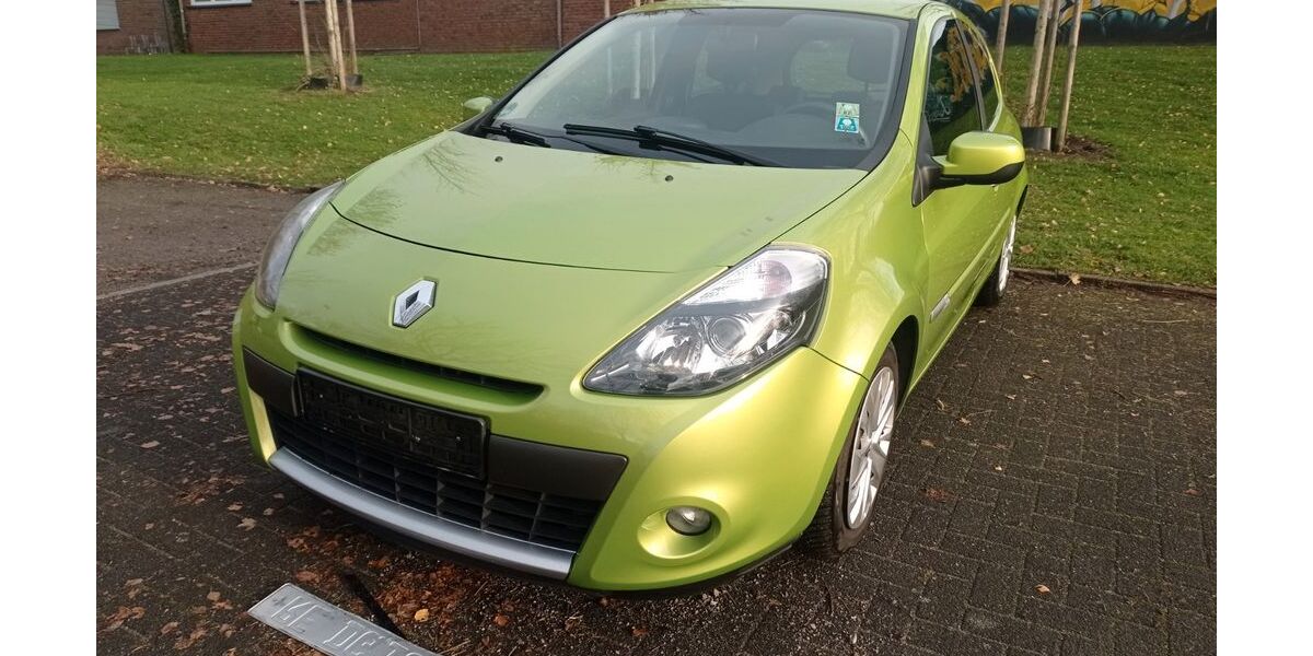 Renault Clio 221.500 km 1.900 € Recklinghausen 45659