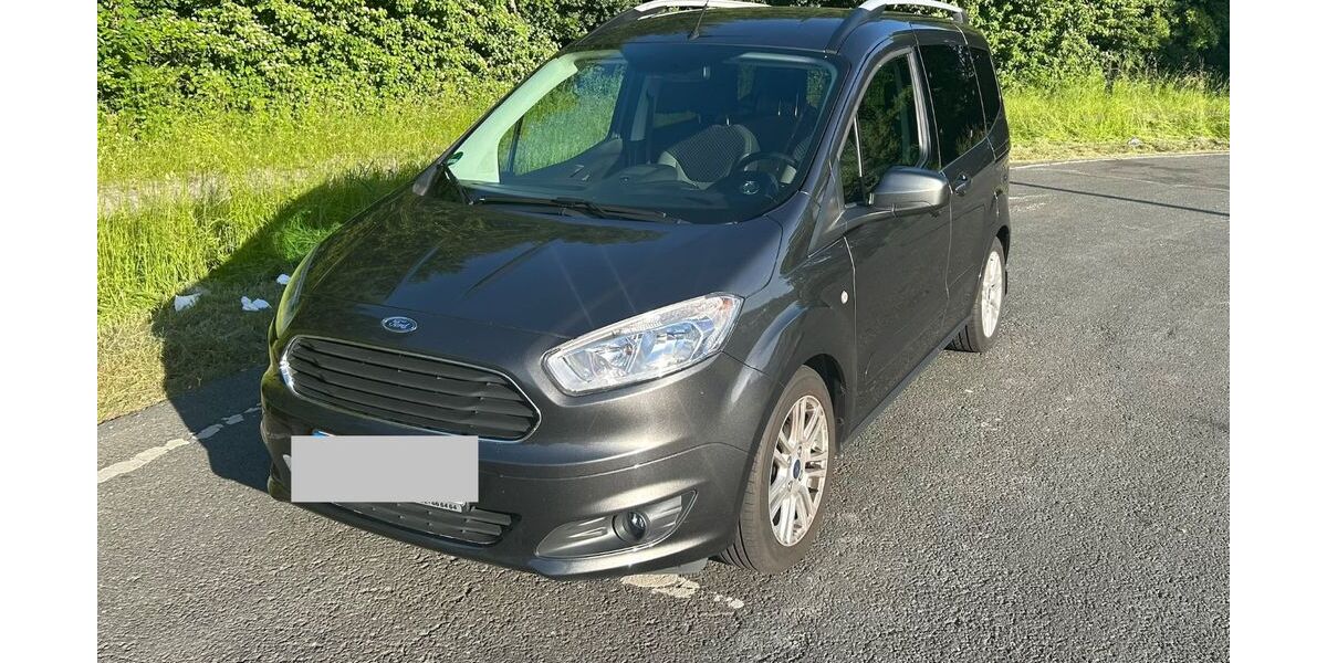 Ford Tourneo Courier 95.028 km 9.500 &euro; Kamen 59174