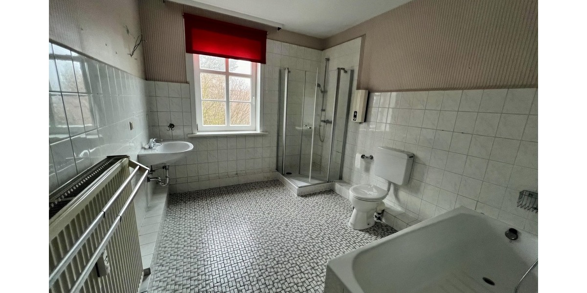 Besonderes Wohnen mit Potential - Einfamilienhaus Gronau Betheln | Angebot:26180344