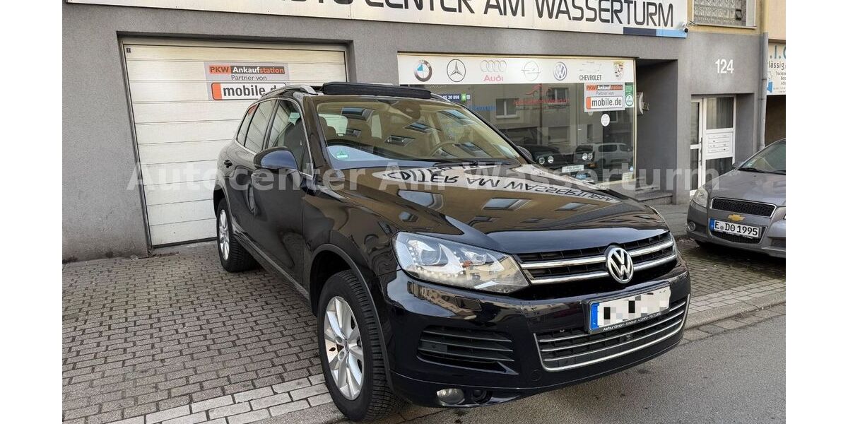 VW Touareg 235.500 km 11.990 &euro; Essen 45139