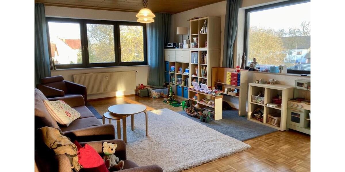 Etagenwohnung Hallstadt - 5 Zimmer, 120 m&sup2;, 1.150&euro; | Angebot:25537198