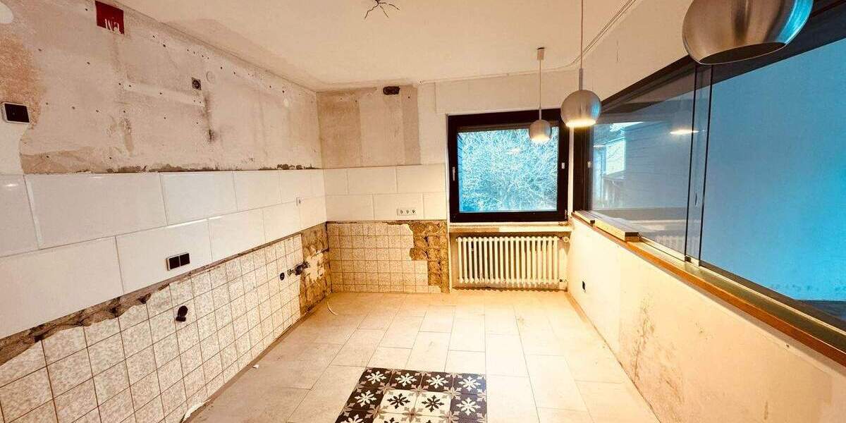 Einfamilienhaus Stadtkyll - 1 Zimmer, 265 m&sup2;, 349.000&euro; | Angebot:25660859