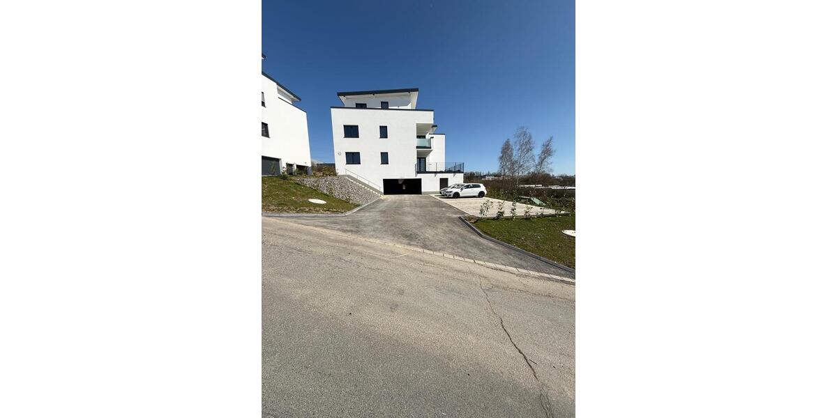 Erdgeschoßwohnung Wiehl - 3 Zimmer, 96 m&sup2;, 1.160&euro; | Angebot:26332861