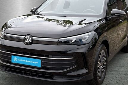 VW Tiguan 25.300 km 34.290 &euro; Zeven 27404