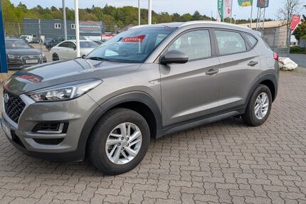 Hyundai TUCSON 77.000 km 17.900 &euro; Bothel 27386