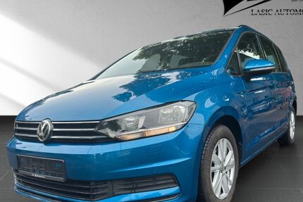 VW Touran 103.000 km 17.990 € Kassel 34125