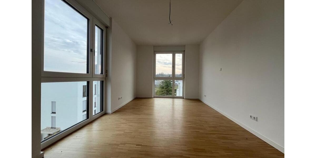 Dachgeschoßwohnung Bad Friedrichshall - 3 Zimmer, 106 m&sup2;, 1.618&euro; | Angebot:26068581