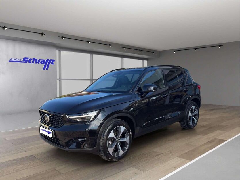 Volvo XC40 17.330 km 42.390 € Wurmberg 75449