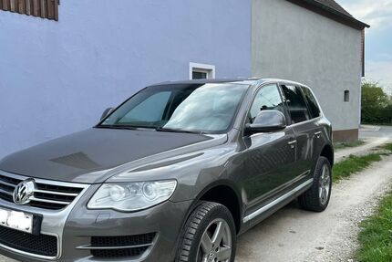 VW Touareg 256.000 km 7.200 &euro; Eckental 90542