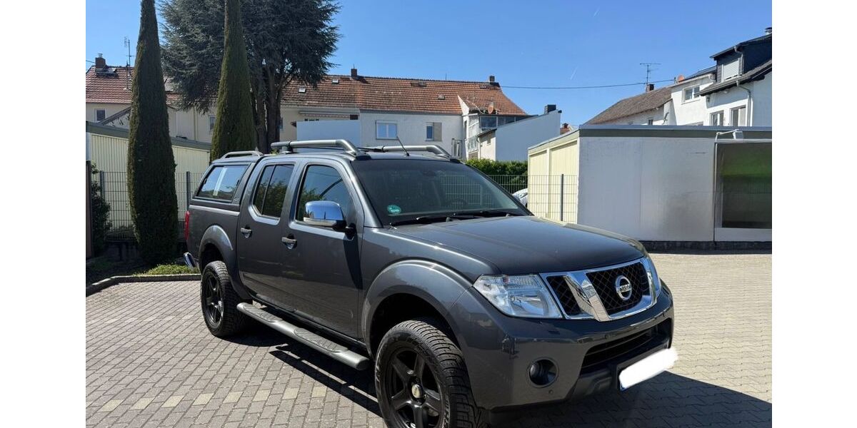 Nissan Navara 110.000 km 17.900 &euro; Massenheim 65239