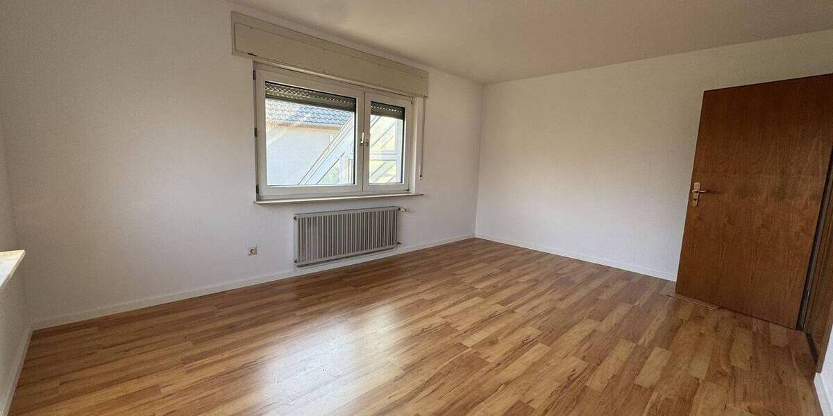 Einfamilienhaus Linkenheim-Hochstetten Linkenheim - 5 Zimmer, 160 m&sup2;, 650.000&euro; | Angebot:25958918
