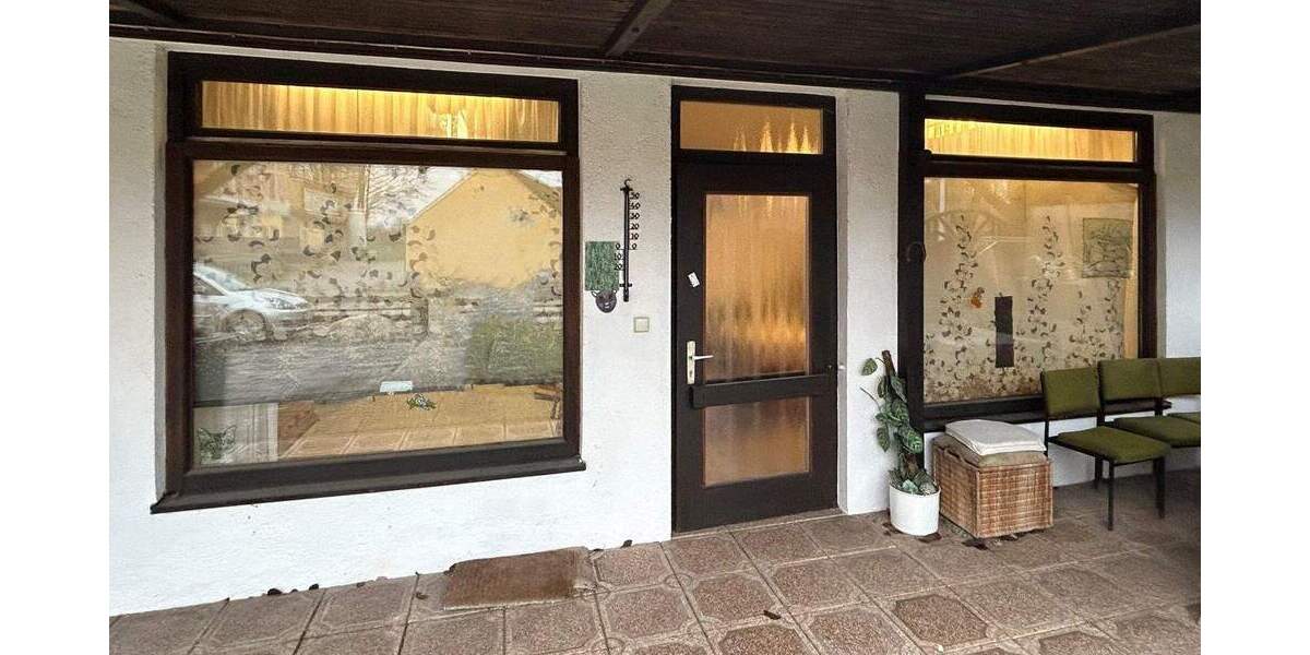 Einfamilienhaus Irlbach - 8 Zimmer, 190 m&sup2;, 289.000&euro; | Angebot:25674086