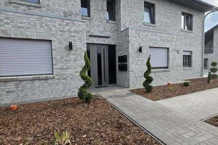 Wohnung Garrel - 2 Zimmer, 75 m&sup2;, 825&euro; | Angebot:27331542