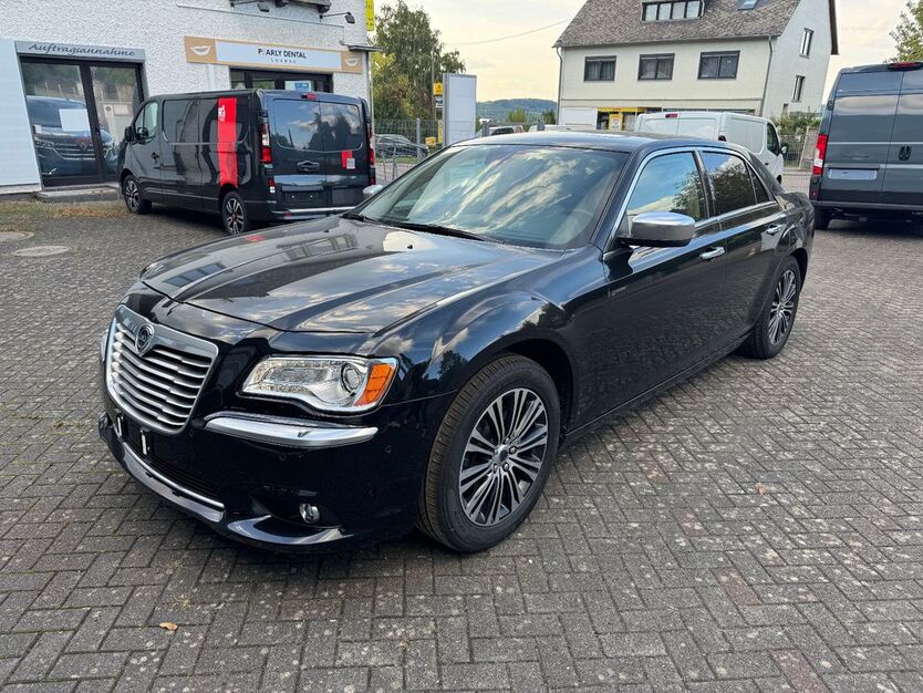 Lancia Thema 120.000 km 19.900 € Perl 66706