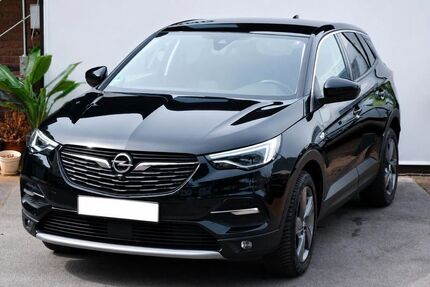 Opel Grandland (X) 113.000 km 14.500 &euro; Duisburg 47226