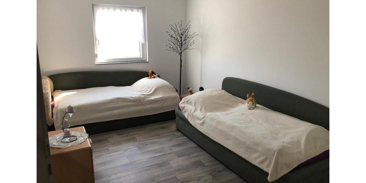 Doppelhaushälfte Mittweida - 4 Zimmer, 132 m&sup2;, 1.000&euro; | Angebot:25931181