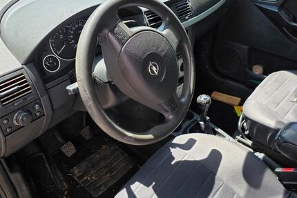 Opel Meriva 292.768 km 1.300 &euro; Köln 50737