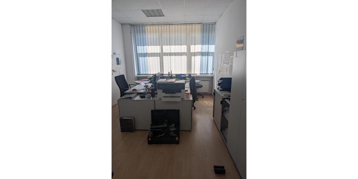 Gewerbeobjekt Buch - 2.450&euro; | Angebot:26266115