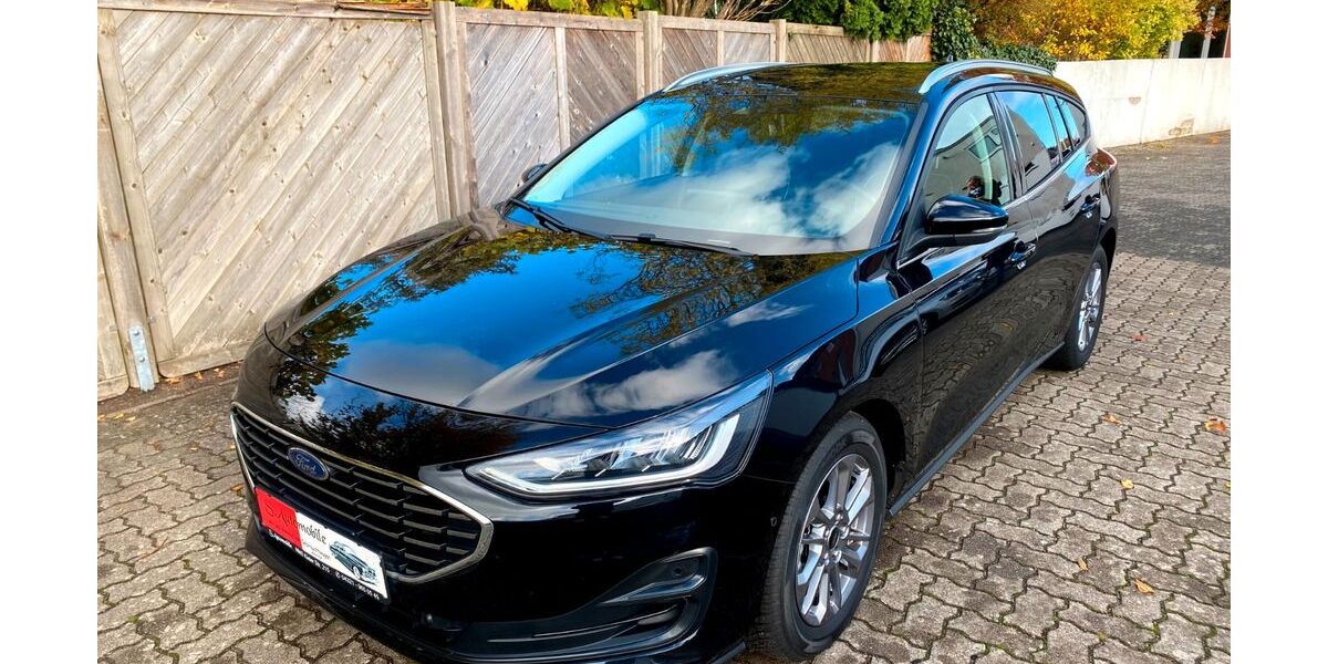 Ford Focus 64.000 km 18.800 &euro; Neumünster 24536