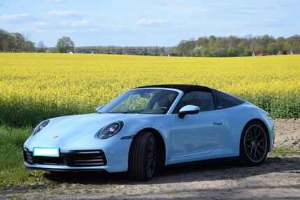 Porsche 992 15.200 km 145.000 &euro; Sandesneben 23898