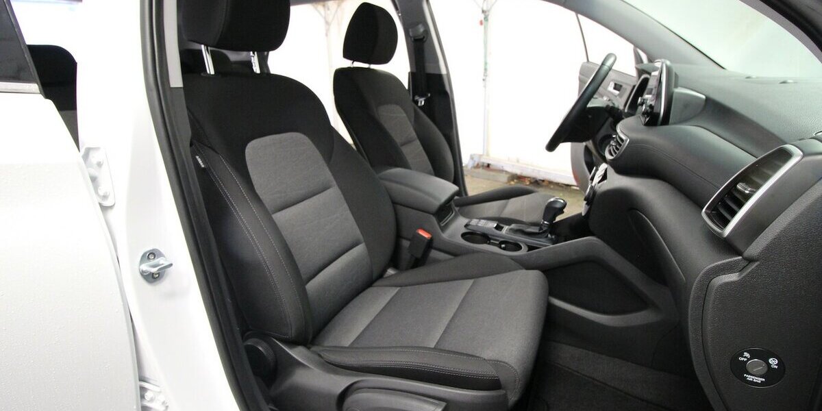 Hyundai Tucson 1.6 CRDi DPF 2WD 7-DCT LED+NAVI+KAMERA 75.699 km 18.900 &euro; Hagenow 19230