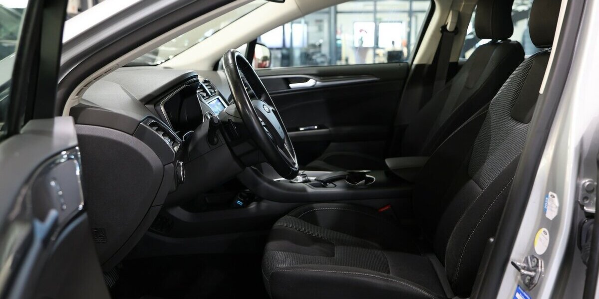 Ford Mondeo TUNIER 2.0 ECOBLUE TITANIUM / LED / AHK 145.000 km 16.555 &euro; Hamm 59077