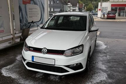 VW Polo 95.300 km 14.700 &euro; Netphen 57250