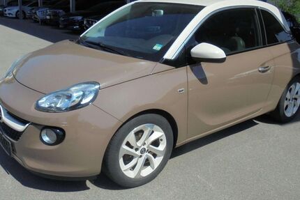 Opel Adam 131.100 km 5.990 &euro; Petting 83367