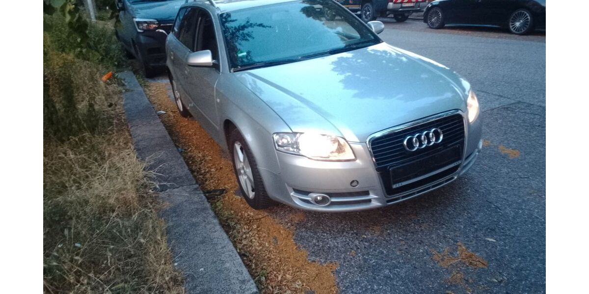 Audi A4 186.536 km 2.600 &euro; Hamburg 20537