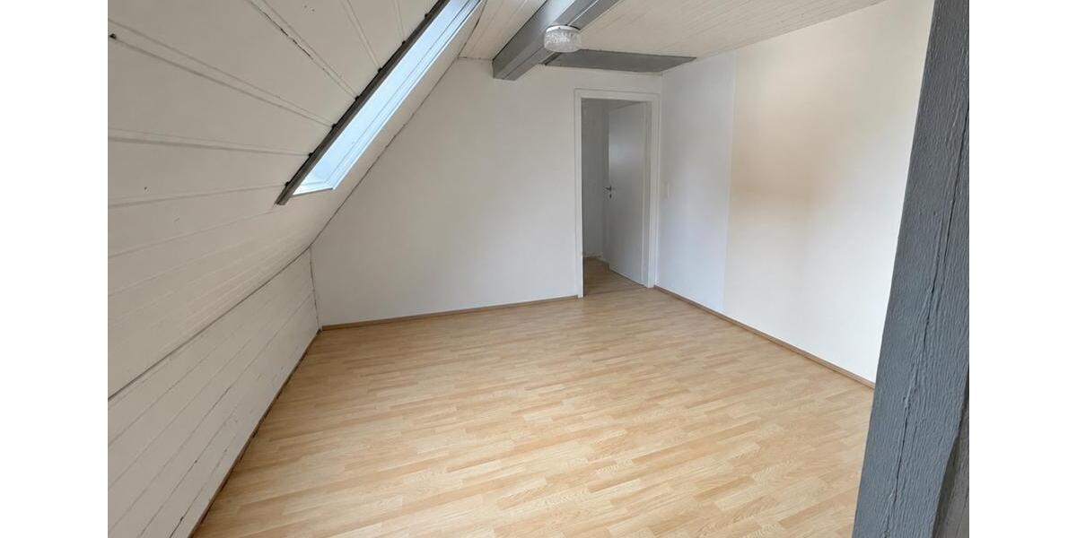 Doppelhaushälfte Rottenburg am Neckar - 5 Zimmer, 89 m&sup2;, 195.000&euro; | Angebot:26728799