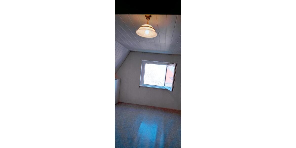 Etagenwohnung Staßfurt - 2 Zimmer, 45 m&sup2;, 30.000&euro; | Angebot:27043089