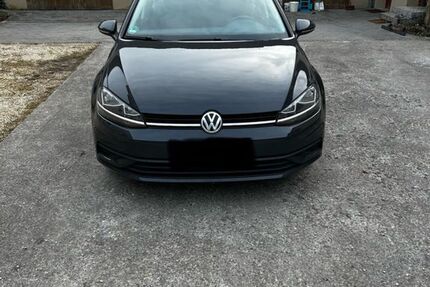 VW Golf 110.112 km 12.300 &euro; Nördlingen 86720