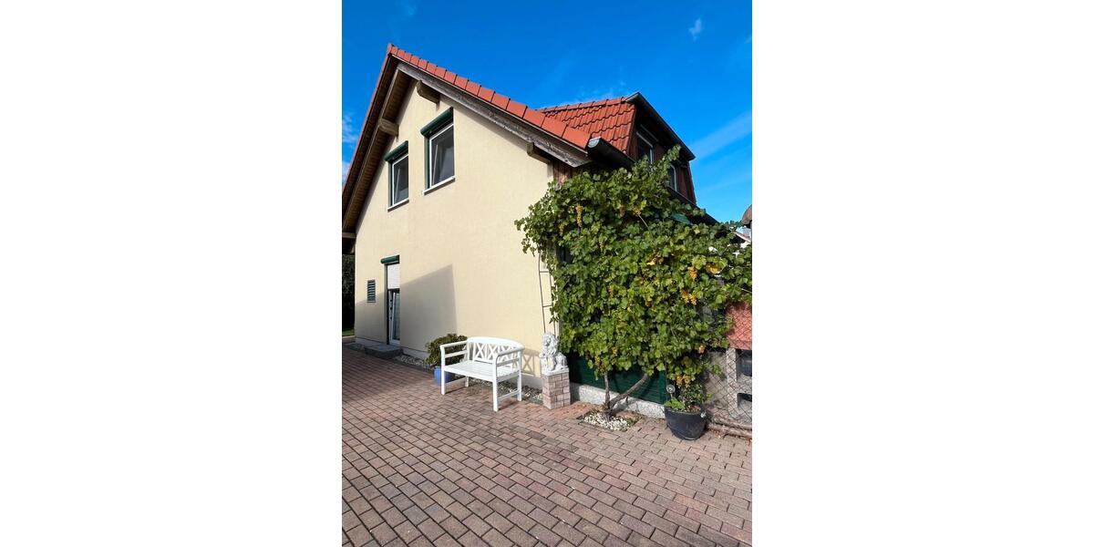 Einfamilienhaus Landau an der Isar - 4 Zimmer, 134 m&sup2;, 499.000&euro; | Angebot:26635498