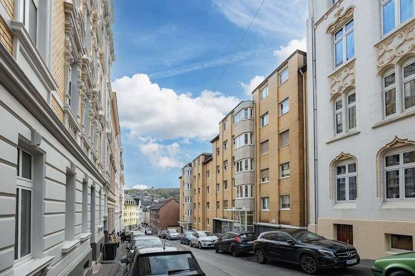 Wohnung zum Mieten in Wuppertal 432 € 52.24 m²