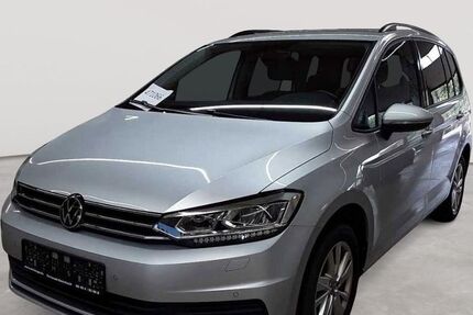 VW Touran 86.546 km 20.989 &euro; Fernwald-Steinbach 35463