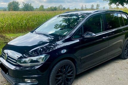 VW Touran 217.000 km 11.370 &euro; Poing 85586