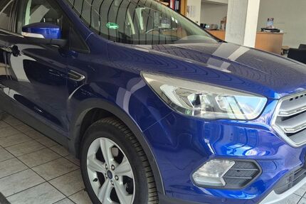 Ford Kuga 134.000 km 8.950 &euro; Berlin 12349