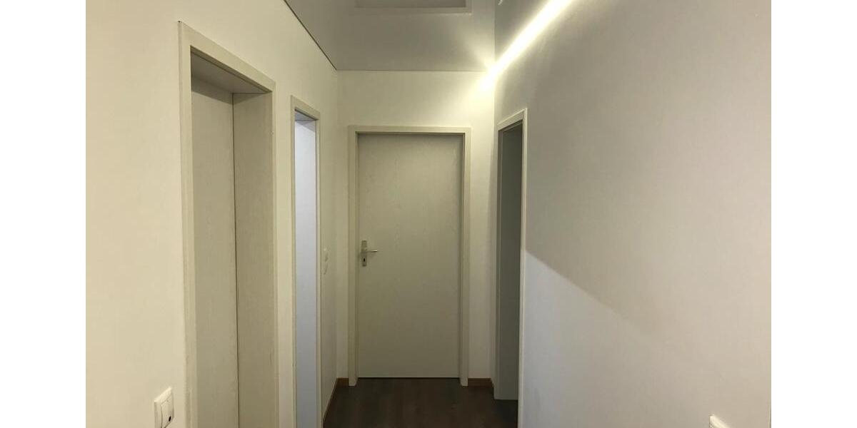 Dachgeschoßwohnung Wertheim - 5 Zimmer, 127 m&sup2;, 340.000&euro; | Angebot:26432384