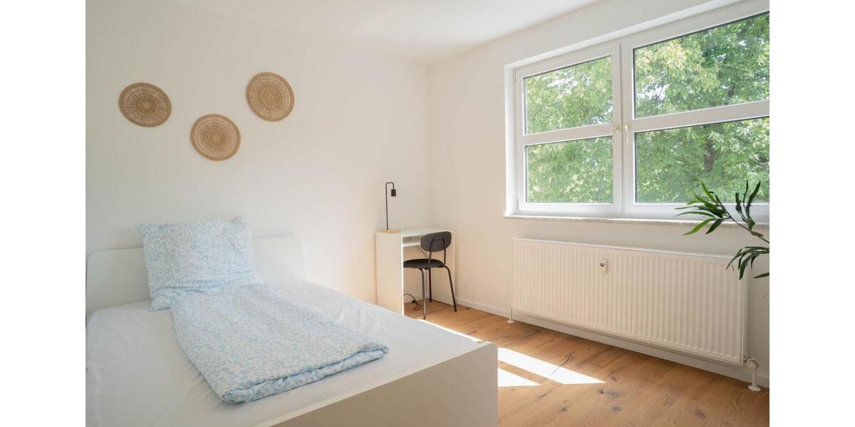 Dachgeschoßwohnung München Pasing-Obermenzing - 1 Zimmer, 13 m&sup2;, 750&euro; | Angebot:24952487