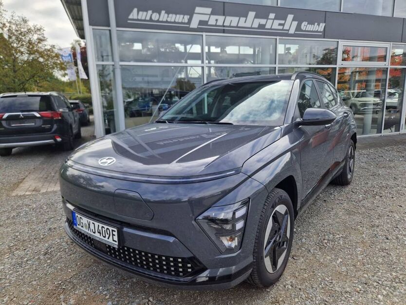 Hyundai KONA Elektro 1.128 km 30.990 € Offenburg 77652