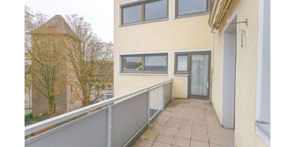 Menden Stadtmitte – helle ETW im 3.OG mit Aufzug und Balkon 2 zimmer