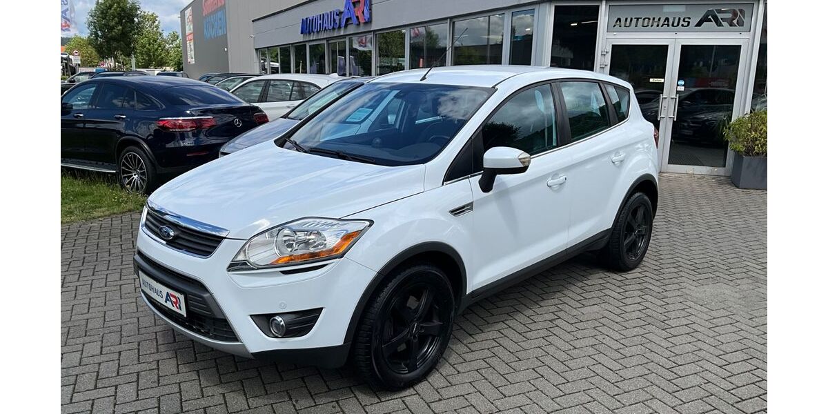 Ford Kuga 216.000 km 3.800 &euro; Marburg 35039